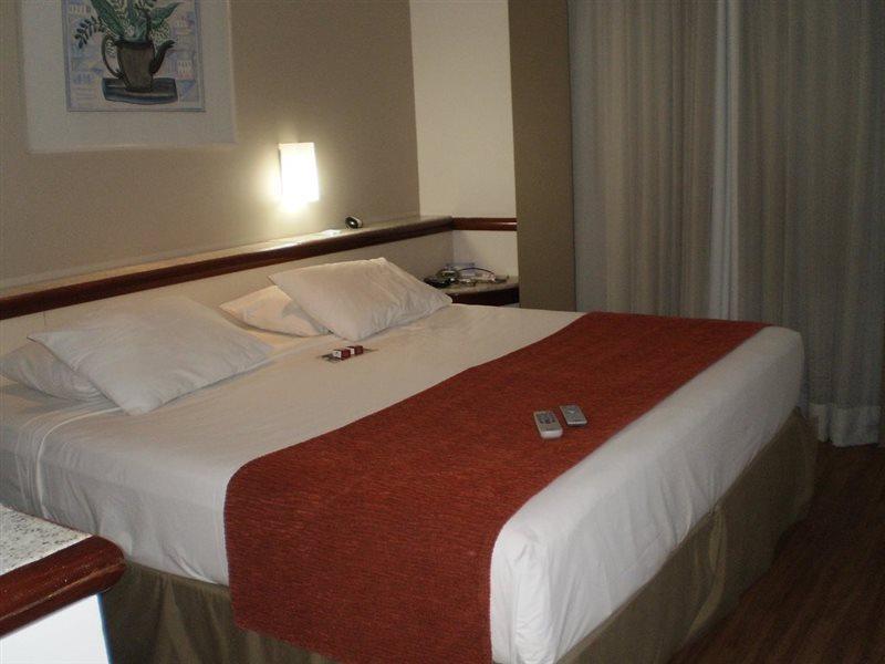 Bristol Merit Hotel Belo Horizonte Extérieur photo
