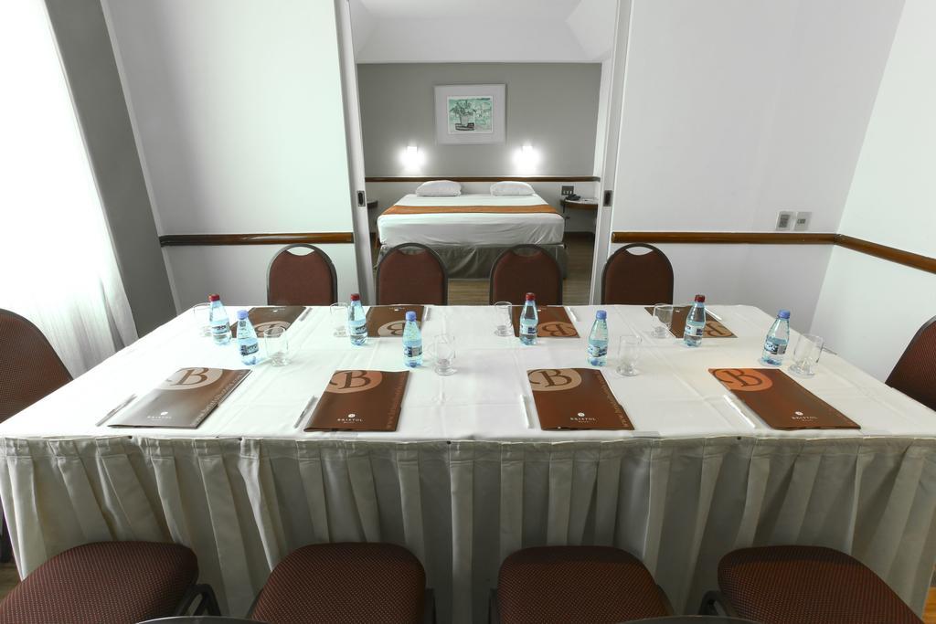 Bristol Merit Hotel Belo Horizonte Extérieur photo