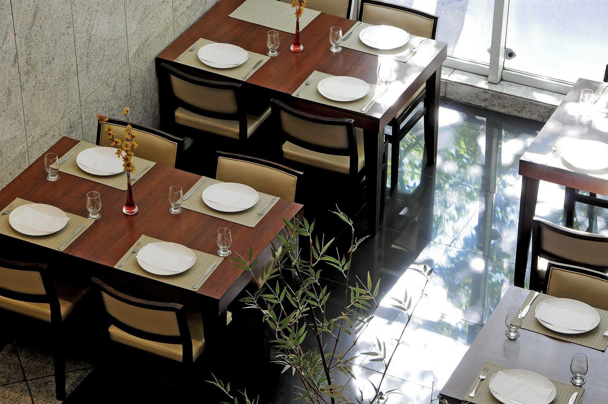 Bristol Merit Hotel Belo Horizonte Extérieur photo