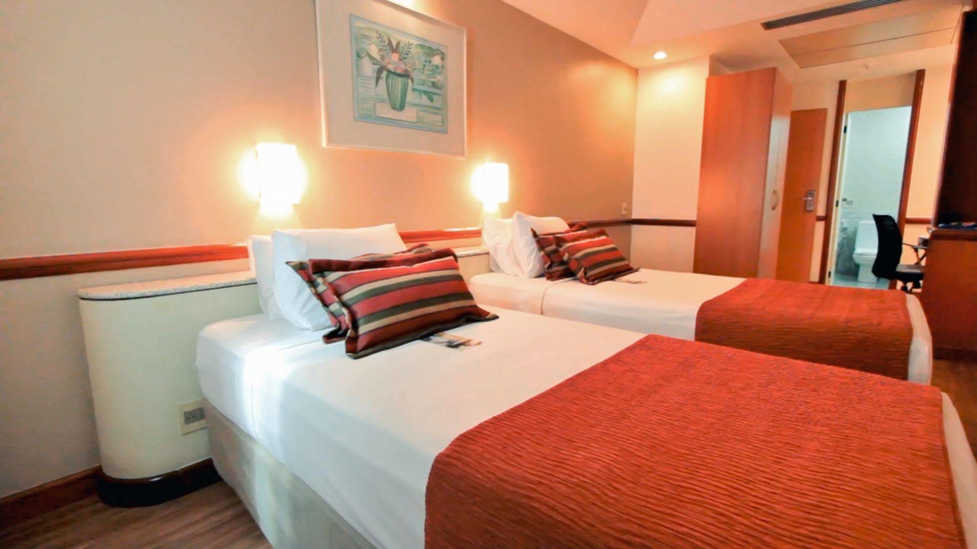Bristol Merit Hotel Belo Horizonte Extérieur photo