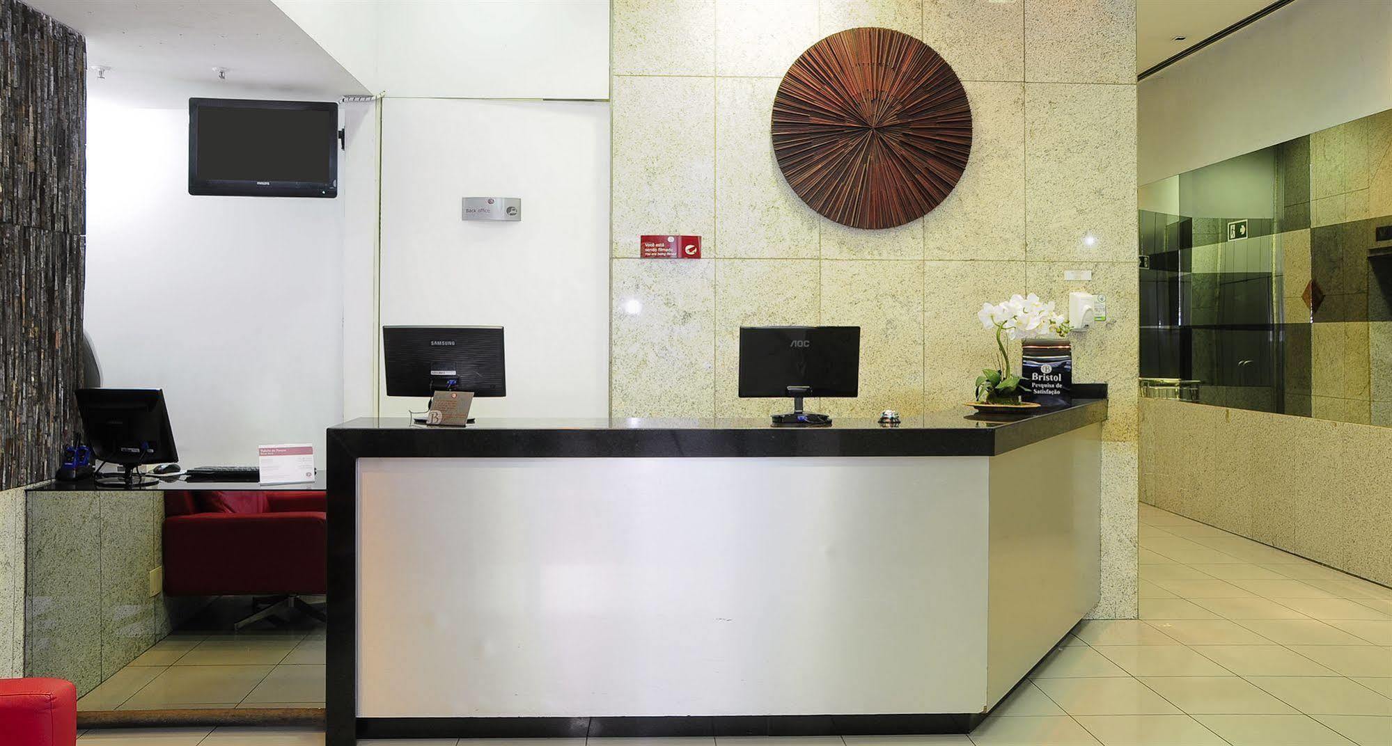Bristol Merit Hotel Belo Horizonte Extérieur photo