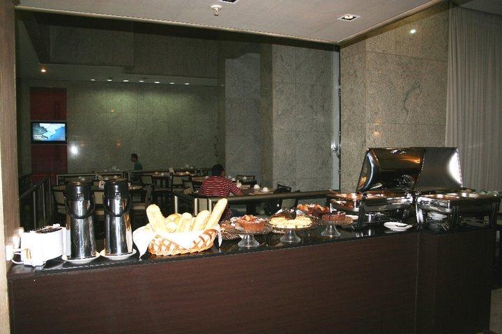 Bristol Merit Hotel Belo Horizonte Restaurant photo
